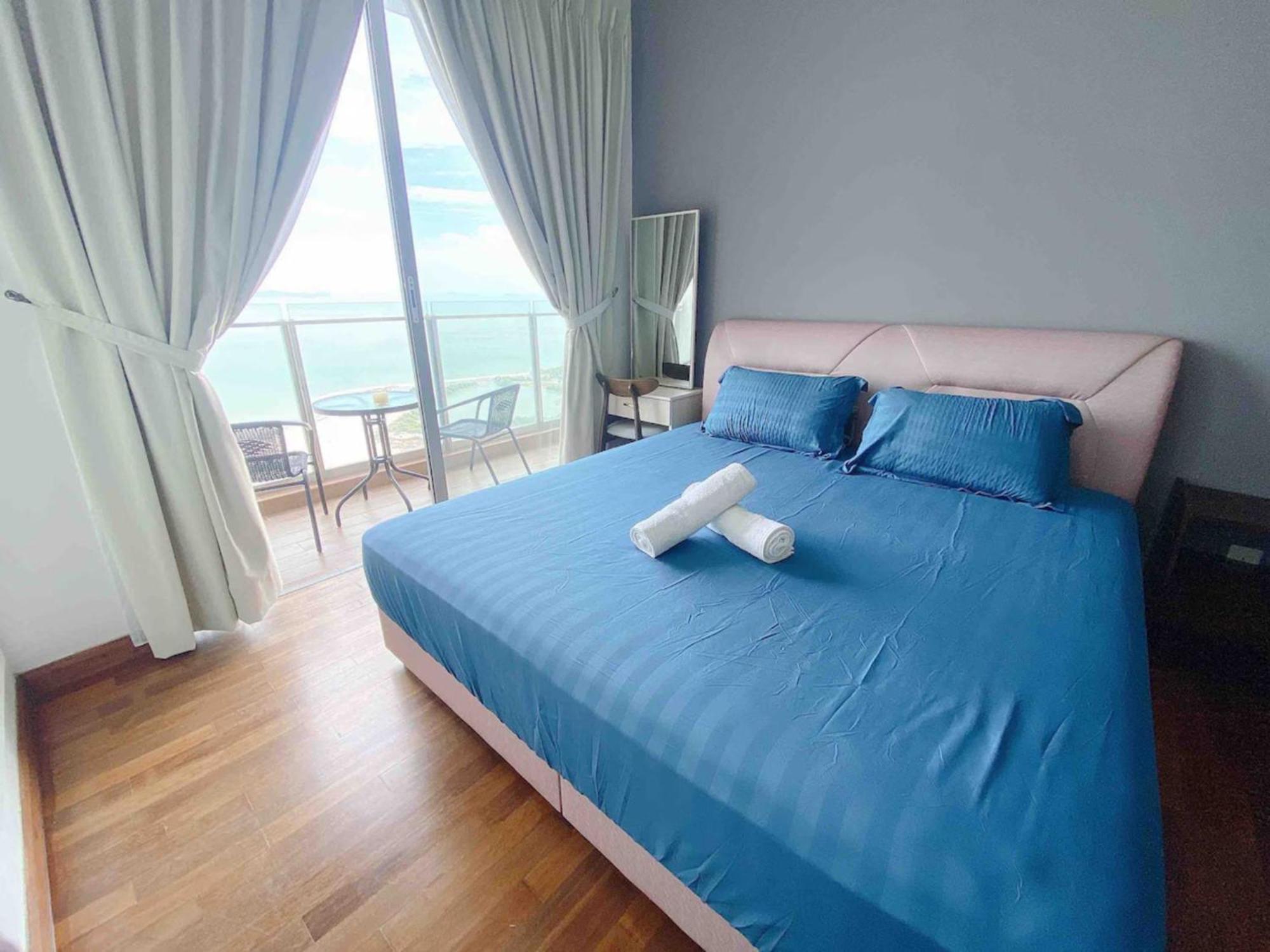 Silverscape Seaview Residence Melaka Exterior photo